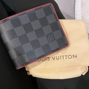 Louis Vuitton Mens Multiple wallet